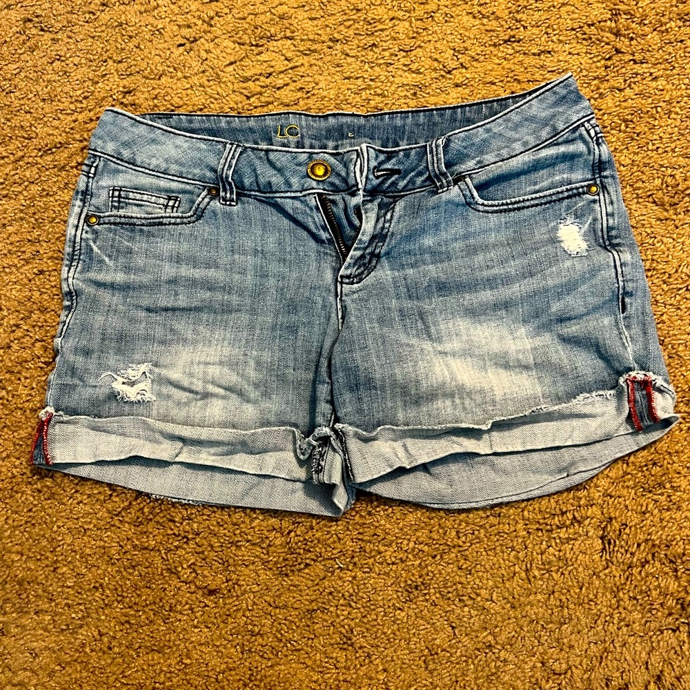 Lauren Conrad Distressed Denim Shorts Size 6